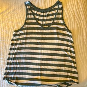 Gap Tank -size L
